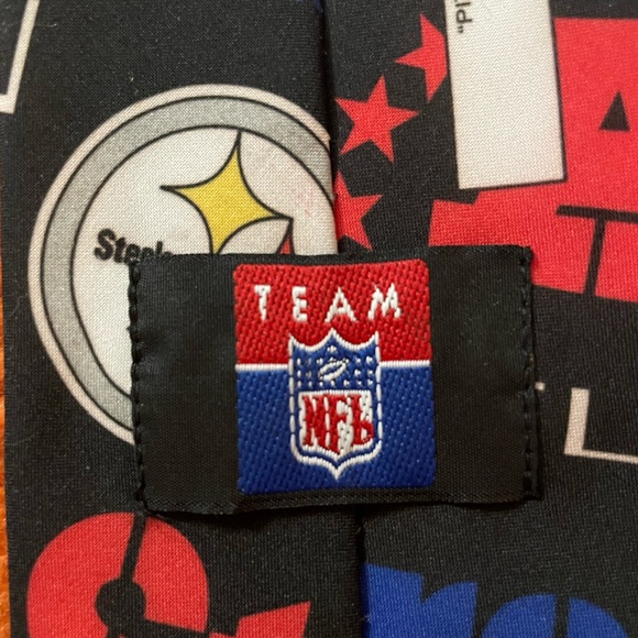 STEELERS Tie - Picture 4 of 5